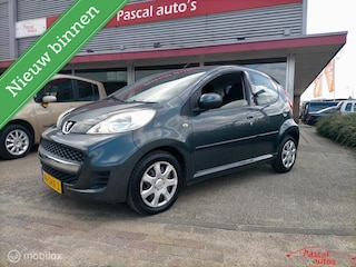 Peugeot 107 1.0-12V nap apk airco