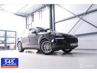 Porsche Cayenne 3.0 S E-Hybrid 416 pk | Sportchrono | Panorama | A-Z onderhouden | Zonneschermen | 20 inch | LED | Zeer mooi |