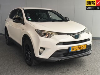 Toyota RAV4 2.5 Hybrid AWD Style 155PK 2019 Rijklaar + 12 maanden Bovag-garantie Henk Jongen Auto's in Helmond, al 50 jaar service zoals 't hoort!