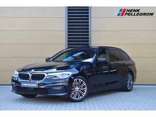 BMW 5-serie Touring 520i High Executive * Sport line * Head-up * Elektrische stoelen * Stoelverwarming * LED *
