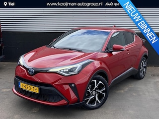 Toyota C-HR 2.0 Hybrid First Edition Trekhaak, dodehoekdetectie, JBL, parkeersensoren voor&achter, Smart Key, Apple Carplay/Android Auto, BTW-auto! 1e eign. Nieuw geleverd en dealeronderhouden