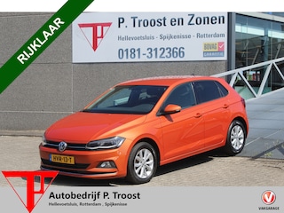 Volkswagen Polo 1.0 TSI Comfortline Navigatie/Airco/Adaptive cruise control/Parkeersensoren rondom/Stoelverwarming/Multifunctioneel stuurwiel/Lichtmetalen velgen.