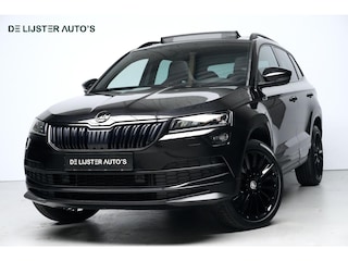 Skoda Karoq 1.5 TSI ACT Sportline Automaat | Pano-dak | Virtual | CarPlay | Acc | Camera | Stoel + Stuur verwarmd | Pdc | Sfeer |