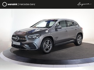 Mercedes-Benz GLA 180 Business Solution AMG Mercedes-Benz GLA 180 Business Solution AMG