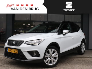 Seat Arona 1.0 TSI Style Business Intense | Apple Carplay/Android Auto | Achteruitrijcamera | Climatronic | Parkeersensoren | Dodehoeksensor | DAB |