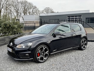 Volkswagen Golf 1.4 TSI R-Line Panodak|Navi|Carplay|Cruis|LED Zwart