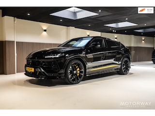 Lamborghini Urus 4.0 V8 |PANO|B&O|CERAMIC|FABRIEKSGARANTIE|HUD|MASSAGE