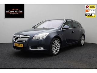 Opel Insignia Sports Tourer 2.0 T Executive 2009 NAP | EXPORT | Navigatie | Bluetooth | Climate control | Cruise control | Elektrische bestuurdersstoel | PDC | Trekhaak | Half Leder | Elektrische ramen + spiegels |