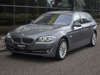 BMW 5-serie Touring 528xi High Executive|PANO|ACC|HEAD-UP