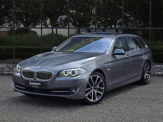 BMW 5-serie Touring 528xi High Executive|PANO|ACC|HEAD-UP