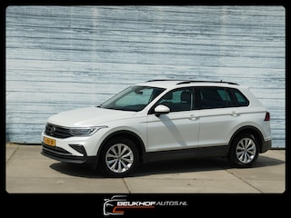 Volkswagen Tiguan 1.5 TSI Carplay Trekhaak Adapt Cruise Pdc