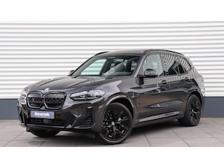 BMW iX3 High Executive M-Sport | Harman/Kardon | Panoramadak | Head-up | Trekhaak | Memory