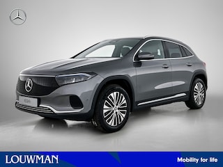 Mercedes-Benz EQA 250+ Business Solution Luxury 71 kWh | Panoramaschuifdak in glas | Winter pakket | Dodehoekassistent | Parkeerpakket met achteruitrijcamera | Spiegelpakket | Extra USB-poorten | EASY PACK achterklep | Comfortstoelen voor |