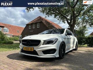 Mercedes-Benz CLA Shooting Brake 180 AMG Line Aut. | Panorama | Sfeerverlichting | Xenon | Uniek | Sportstoelen | Historie