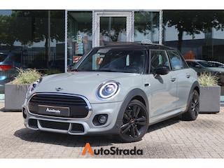 Mini John Cooper Works JCW 136pk | Keyless | Pano | Carplay | Virtual | Navi | Stoelverwarming | Climate | Cruise | Sfeer | LED