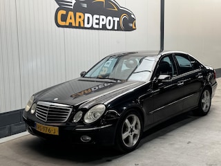 Mercedes-Benz E-klasse 200 K. Avantgarde Wordt geleverd met een Vol jaar APK