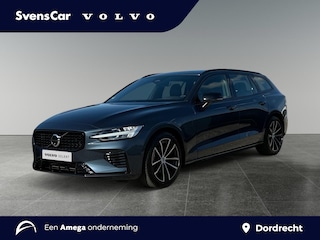 Volvo V60 2.0 T6 Plug-in hybrid AWD Plus Dark | Trekhaak | Panoramadak | Sportstoelen | Harman/Kardon |