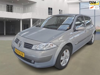 Renault Mégane 1.6-16V Expression Luxe/airco/cruise/trekhaak/lage km met nap