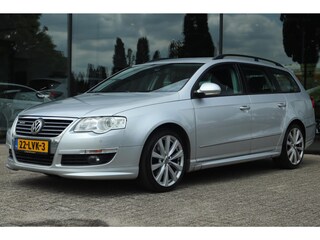 Volkswagen Passat VARIANT 1.6 TDI BLUEMOTION | TREKHAAK | CRUISE | CLIMATE CONTROL | NAVI | PDC