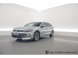Volkswagen Passat Variant 1.5 eHybrid Business | Navi | Massage | Elek. Trekhaak | Keyless | Adapt. Cruise | Stoel- Stuurverw. |