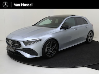 Mercedes-Benz A-klasse 180 AMG Line / Stoelverwarming / Achteruitrijcamera / Panorama-schuifdak /  Night-Pakket /
