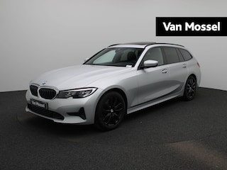 BMW 3-serie Touring 318i Executive AUTOMAAT | PANORAMADAK | GROOT NAVIGATIE | LEDEREN BEKLEDING | CAMERA | LED | STOELVERWARMING | CRUISE | CLIMA | DAB | ELEKTRISCHE KOFFERKLEP |