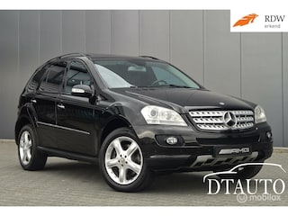 Mercedes-Benz M-klasse V8 Diesel Luchtvering (nieuw) Panorama Harman/Kardon Leder Trekhaak Grijs Kenteken Bijtelingsvriendelijk 420 CDI