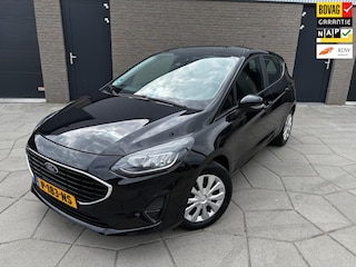 Ford Fiesta 1.0 EcoBoost Connected| zeer weinig km s | als NIEUW|Zwart metallic |stoelen hoogte verstelbaar|