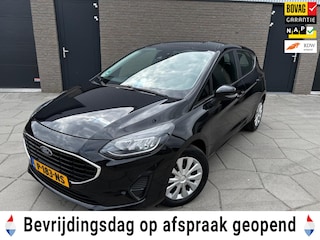 Ford Fiesta 1.0 EcoBoost Connected| zeer weinig km s | als NIEUW|Zwart metallic |stoelen hoogte verstelbaar|