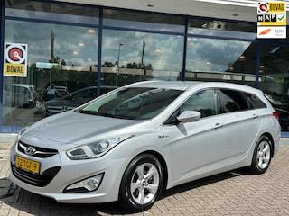 Hyundai i40 Wagon 1.6 GDI Blue Business Navi Clima Camera Cruise Park.Sens NAP NL-Auto Dealeronderhouden!