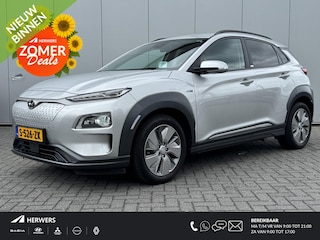 Hyundai Kona EV Comfort 64 kWh 3 fase / HUD / Allseason banden / Stuur- en stoelverwarming / Adaptief cruise control / Apple Carplay Android Auto / Achteruitrijcamera / Krell Audio Systeem /