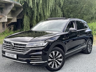 Volkswagen Touareg 3.0 TSi E-HYBRID 4MOTION ELEGANCE CAMERA/PANORAMADAK/TREKHAAK