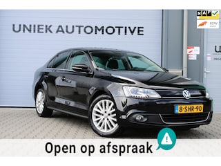Volkswagen Jetta 1.4 TSI DSG HYBRID HIGHLINE | PDC V+A | NAVIGATIE | LED | CRUISE | NIEUWE APK!
