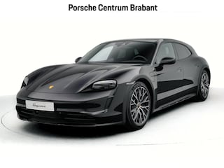Porsche Taycan 4