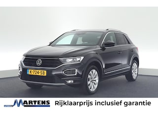 Volkswagen T-Roc 1.5 TSI 150pk DSG Sport Trekhaak Camera Virtual Cockpit Stoelverwarming Navigatie