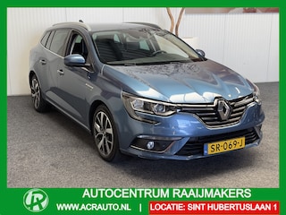 Renault Mégane ESTATEe 1.6 dCi BOSE STOF/LEDER NAVIGATIE CRUISE CONTROL RIJSTROOKSENSOREN DODEHOEKSENSOREN KEYLESS GO ACHTERUITRIJCAMERA PDC TREKHAAK ZEER MOOI !! Brgl