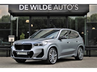 BMW X1 xDrive30e M-sport 326pk Pano Trekhaak Massage Harman/Kardon Head-up Memory 360-camera