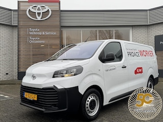 Toyota Proace Long CHALLENGER 75KWH NIEUW & DIRECT LEVERBAAR!!! APPLE/ANDROID P-SENSOREN AIRCO CRUISE ACHTERDEUREN SCHUIFDEUR RECHTS