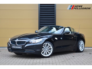 BMW Z4 Roadster sDrive23i Introduction * Design Pure White * Stoelverwarming * PDC * Navigatie Professional *