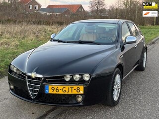 Alfa Romeo 159 Sportwagon 1.8 mpi Distinctive ECC Audio/CD Leder Electric pakket ABS LMV 16" Cruisecontrol Dealerond.APK 29/4/26