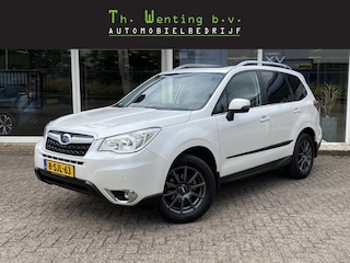Subaru Forester 2.0 Executive | In Nieuwstaat | Panoramadak | Keyless Entry | Achteruitrijcamera | Parkeersensoren | Stoelverwarming | Trekhaak |