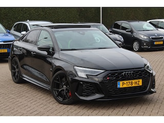 Audi A3 Limousine 2.5 TFSI quattro / Verlengd Garantie / Milltek / Keramisch / Panoramadak / Camera / Head-up / B&O / Matrix LED / ACC / Leder