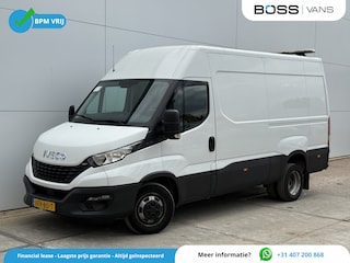 Iveco Daily 35C18 3.0 L2H2 Airco Cruise Control 3,5 Tons Trekhaak 5-26 APK Lucht geveerde stoel