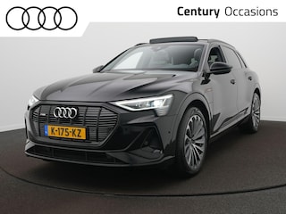 Audi e-Tron 55 quattro S edition 95 kWh Panoramadak - 21 Inch - Camera - Trekhaak