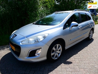 Peugeot 308 SW 1.6 VTi Style 120pk Clima Cruise LED Navi Trekhaak 1500kg.