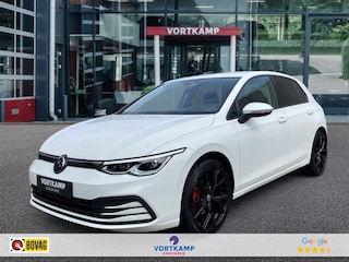 Volkswagen Golf 1.5 TSI LIFE BUSINESS NAVI/CAMERA/ACC/LED/CARPLAY