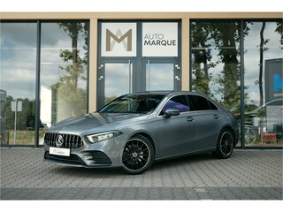 Mercedes-Benz A-klasse 220 4MATIC Aut. 191PK Premium | AMG | 18" LM Velgen | Sfeerverlichting | Adaptieve Cruise Control | Stoelverwarming | Navigatie | LED |