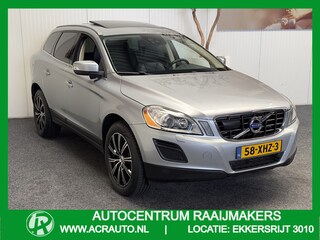 Volvo XC60 2.0 T5 SUMMUM NAVIGATIE LEDER ADAPTIVE CRUISE CONTROL CLIMATE CONTROL PANORAMA SCHUIF/KANTELDAK RIJSTROOKSENSOREN DODEHOEKSENSOREN AFN. TREKHAAK ZEER MOOI !! 3010