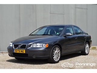 Volvo S60 2.4 Kinetic WEINIG KM!