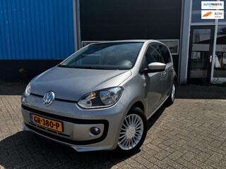 Volkswagen Up 1.0 move up! BlueMotion | 5-Deurs | Airco | Navi | Stoelverwarming | Elektrische ramen | Parkeersensor | Mistlampen